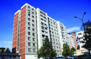 În urma majorării dobânzii de intervenţie, românii vor lua credite din ce în ce mai greu. Oare cum va reacţiona piaţa imobiliară? În urma majorării dobânzii de intervenţie, românii vor lua credite din ce în ce mai greu. Oare cum va reacţiona piaţa imobiliară?